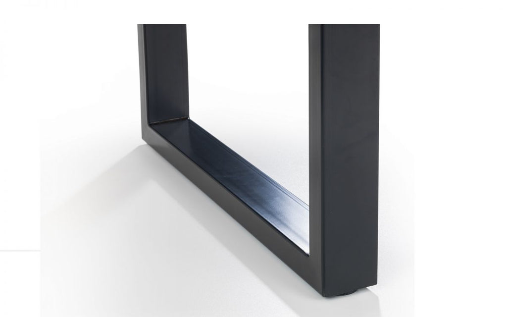 Berwick Dining Table